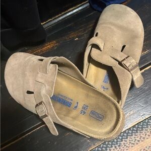 Birkenstock Tan Suede Clogs